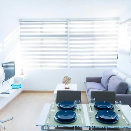 Apartamento Estudio Cantabrico شقة *