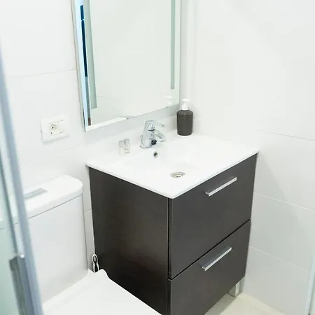 شقة Apartamento Estudio Cantabrico أرونا